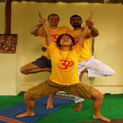 SV Yoga School In...