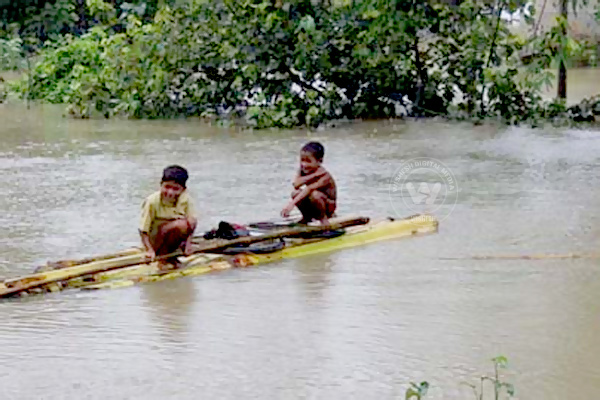 /media/k2/galleries/46351/floods-02
