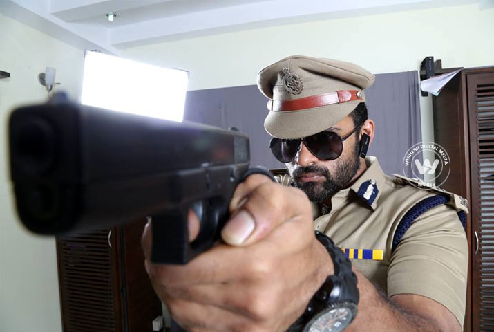 /media/k2/galleries/61823/Nakshatram-01