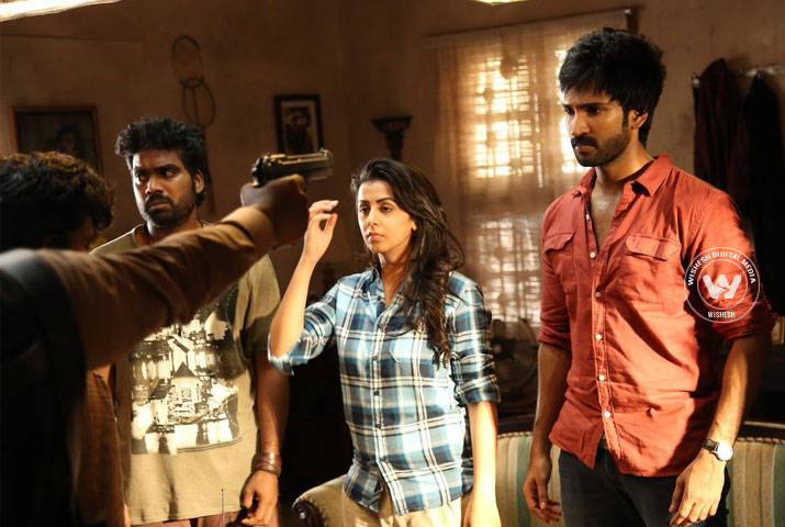 /media/k2/galleries/62508/Marakathamani-01