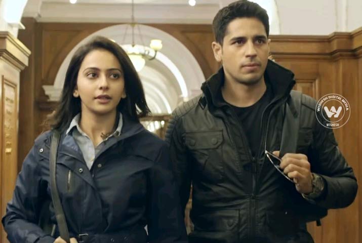 /media/k2/galleries/64673/Aiyaary-04