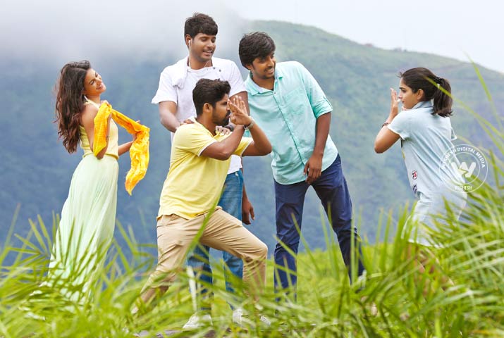 /media/k2/galleries/64755/Manasuku-Nachindi-09
