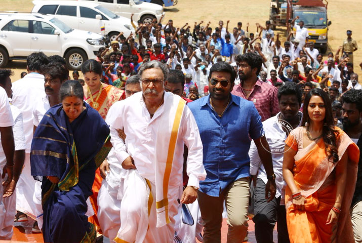 /media/k2/galleries/72808/Sangathamizhan-04