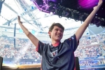 fotnite, online gaming, 16 year old american teen wins 3 million by playing video games, Video games