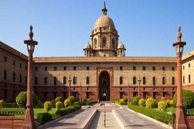 Covid-19 positive case in Rashtrapati Bhavan; 125 families in self isolation