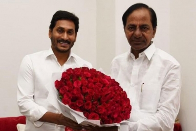 Crucial meeting between AP and Telangana officials over Bifurcation