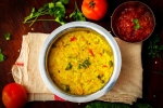 Gujarati Style Daliya Khichdi process, Gujarati Style Daliya Khichdi preparation, how to make gujarati style daliya khichdi for breakfast, Calorie intake