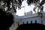 half-staff flag, John McCain, john mccain death trump lowers white house flag after criticism, John mccain death half-staff flag, John McCain, john mccain death trump lowers white house flag after criticism, John mccain death