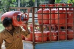 Subsidized LPG, LPG prices, subsidized lpg up by rs 2 34 non subsidized lpg by rs 48, Subsidized lpg