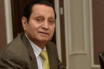 Dharambir Lall, Tharoor, indian origin writer sings hosannas to adopted country, Rich man Dharambir Lall, Tharoor, indian origin writer sings hosannas to adopted country, Rich man