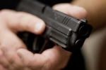 man shot dead by police, man shot dead by police, man shot dead by police in washington for allegedly threatening toddler, Xinhua
