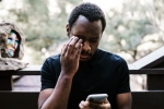 Pain of Breakups, Pain of Breakups in Men, why do men feel the pain of breakups more than women, Emotional support