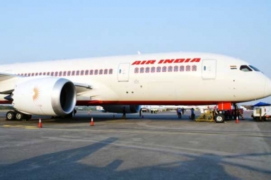 Man Tries to Enter Cockpit of AI's Milan-Delhi Flight, Arrested Man Tries to Enter Cockpit of AI's Milan-Delhi Flight, Arrested