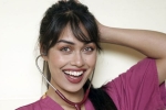 Miss england, Miss england, miss england gets back to her duty as nhs doctor during pandemic, British high commission Miss england, Miss england, miss england gets back to her duty as nhs doctor during pandemic, British high commission