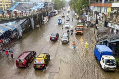 Mumbai Hit with Heavy Rain, on High Alert