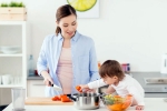 Lactating moms breaking, Lactating moms breaking updates, three nutrient packed foods to re energise lactating moms, Breast milk