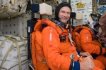 Piers Seller a British Born astronaut dies, NASA announces death of British astronaut., piers seller a british born astronaut passes, Flirts