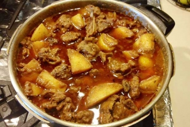 Delicious Potato Mutton Curry Recipe