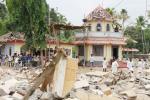 Kerala temple fire, pyrotechnics, kerala temple firework mishap death toll reaches 112, Oommen chandy Kerala temple fire, pyrotechnics, kerala temple firework mishap death toll reaches 112, Oommen chandy