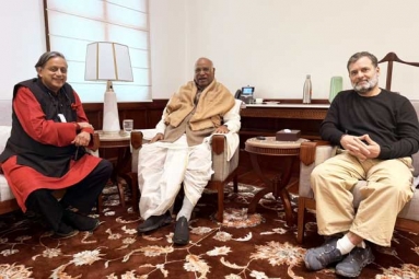 Shashi Tharoor's Crucial Meeting with Rahul Gandhi