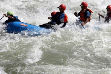 Uttarakhand High Court Bans all Water Sports Activities