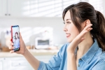 WhatsApp Video Calls latest, WhatsApp Video Calls news, whatsapp rolls out new effects for video calls, Transcribe