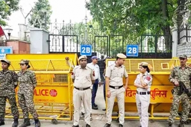 17 Women Accuse Delhi Baba of Molestation