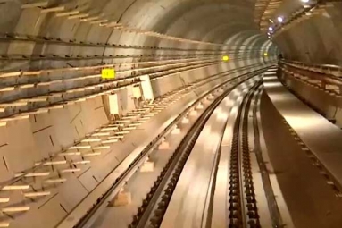 Modi to inaugurate country&#039;s first underwater metro in Kolkata