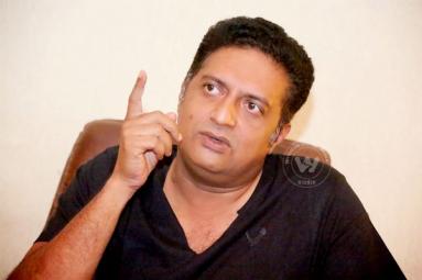 Prakash Raj Dragged To Court For Endorsing Degrading Jewellery Ad },{