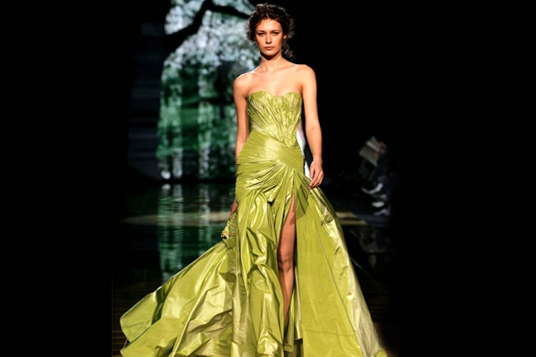 Go green to beat the dull weather},{Go green to beat the dull weather