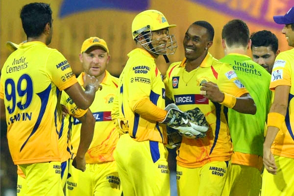 IPL 2015: Bravo's sensational catches &amp; Jadeja's 4-for leave RR frustrated},{IPL 2015: Bravo's sensational catches &amp; Jadeja's 4-for leave RR frustrated