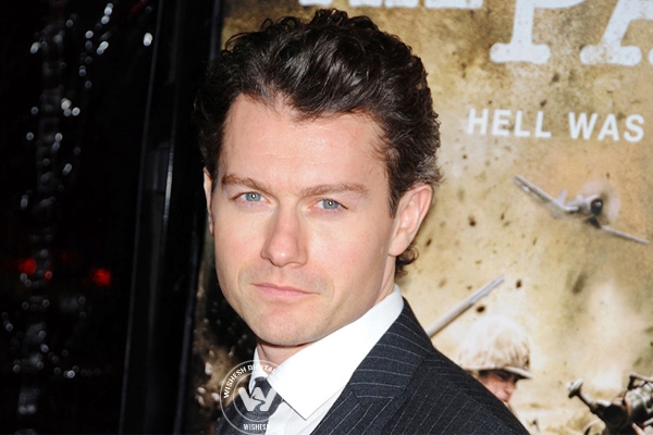 Will James Badge Dale star in 'Spectral'?},{Will James Badge Dale star in 'Spectral'?