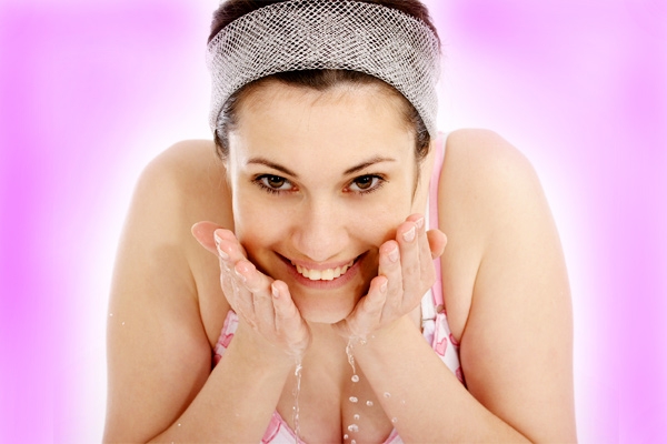 Cleanse your face the right way },{Cleanse your face the right way