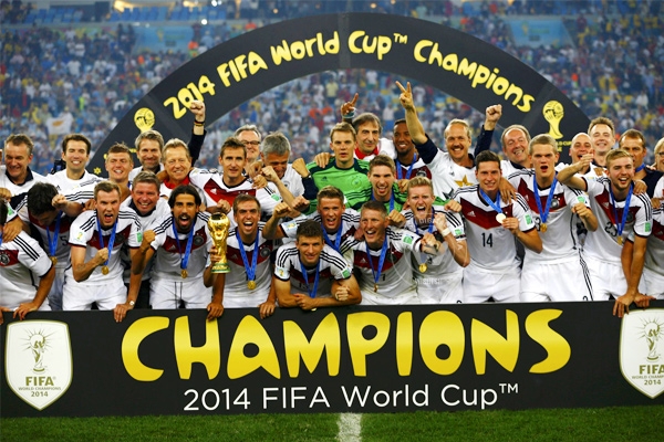 Germany v Argentina game creates Twitter record },{Germany v Argentina game creates Twitter record