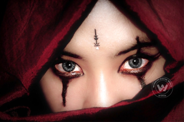 Girl sheds stones instead of tears when she cries},{Girl sheds stones instead of tears when she cries