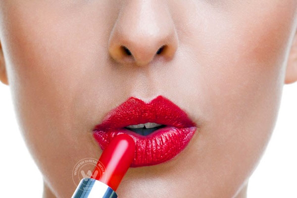 Are you game for red lipstick},{Are you game for red lipstick