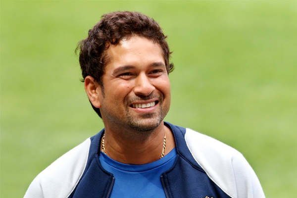 Sachin Tendulkar's Kerala Blasters commence training},{Sachin Tendulkar's Kerala Blasters commence training