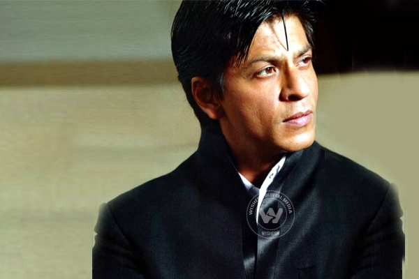 Why Shah Rukh Khan got teary eyed during Happy New Year audio launch?},{Why Shah Rukh Khan got teary eyed during Happy New Year audio launch?