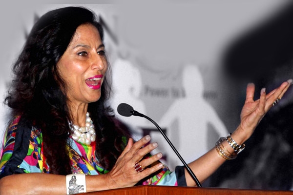 Shiv Sena protests outside Shobha De's home?},{Shiv Sena protests outside Shobha De's home?