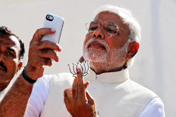 PM Modi more popular than White House on Twitter},{PM Modi more popular than White House on Twitter
