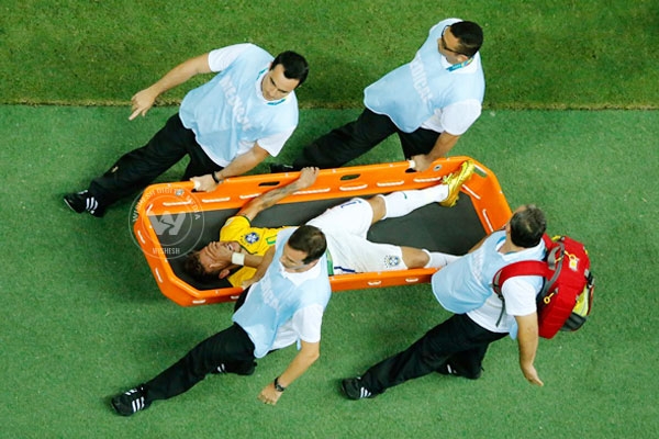 Brazil's Neymar hurt, to miss rest of World Cup},{Brazil's Neymar hurt, to miss rest of World Cup