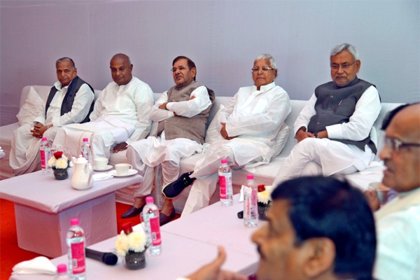 Samajwadi Janata Party, new formation by old allies!},{Samajwadi Janata Party, new formation by old allies!