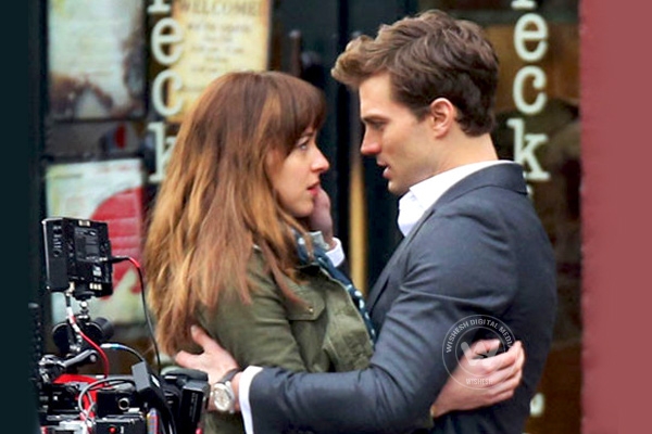 Preview of &#039;Fifty Shades of Grey&#039; looks more romantic, less raunchier},{Preview of &#039;Fifty Shades of Grey&#039; looks more romantic, less raunchier