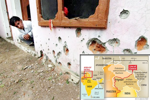 Villagers fleeing from homes amid Indo - Pak war tendency},{Villagers fleeing from homes amid Indo - Pak war tendency