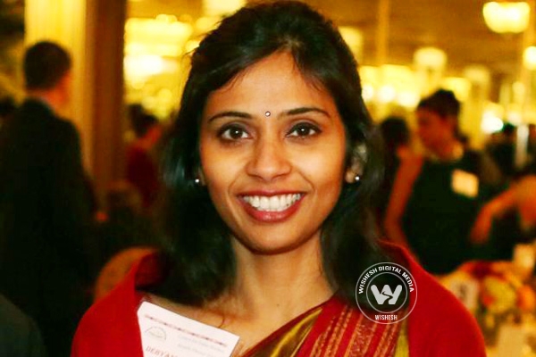 Devyani Khobragade indicted, asked to leave US},{Devyani Khobragade indicted, asked to leave US