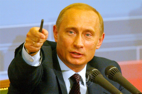 Vladimir Putin calls Manmohan Singh over Crimea merger},{Vladimir Putin calls Manmohan Singh over Crimea merger