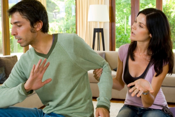 Things to avoid talking in a relationship},{Things to avoid talking in a relationship
