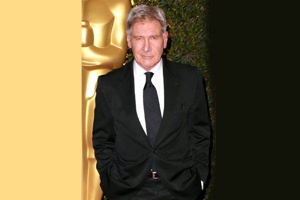 Harrison Ford fractures ankle on the set of Star Wars},{Harrison Ford fractures ankle on the set of Star Wars