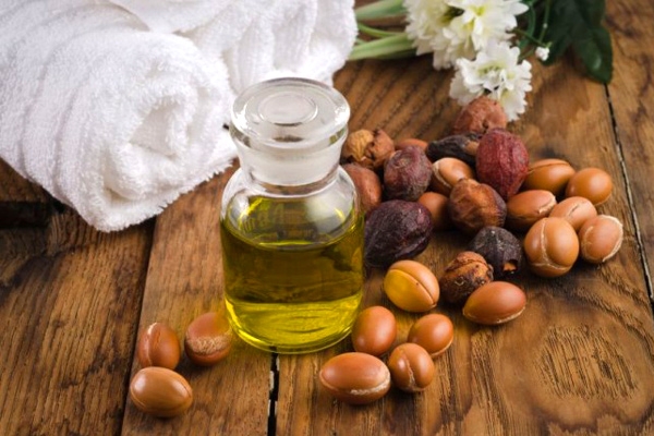 7 beauty benefits of argan oil},{7 beauty benefits of argan oil