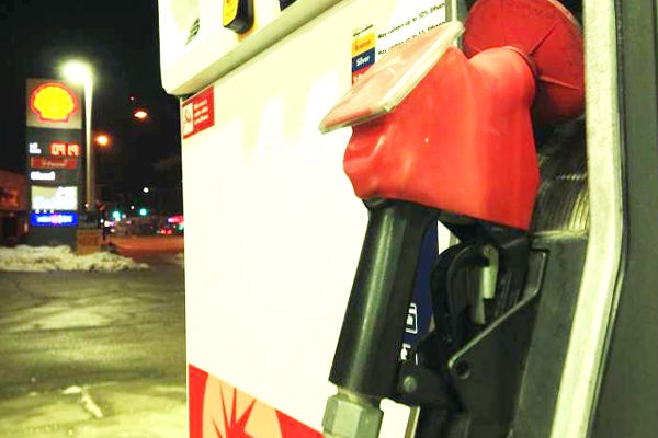Maryland Gas Prices Inch Up before Easter holiday